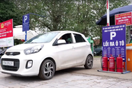Hà Nội thí điểm thu phí gửi xe không tiền mặt
