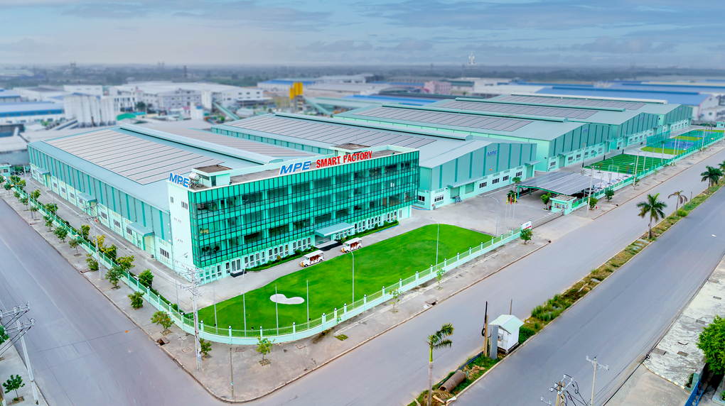 Vận hành nhà máy thiết bị điện thông minh 2.000 tỷ đồng - 4 Vận hành nhà máy thiết bị điện thông minh 2.000 tỷ đồng - 4