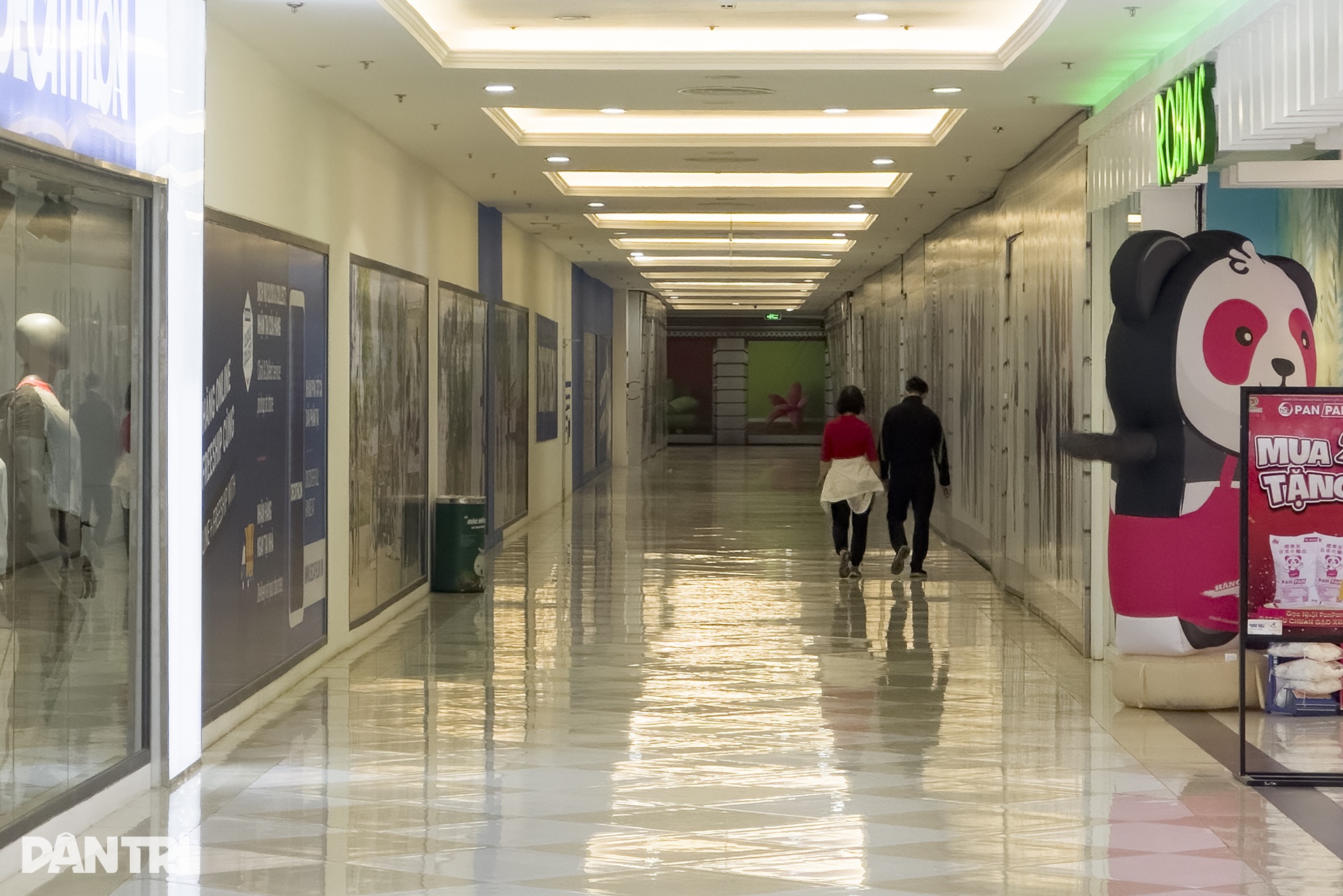 Các trung tâm thương mại hàng đầu của Hà Nội vắng khách - 6 Các trung tâm thương mại hàng đầu của Hà Nội vắng khách - 6