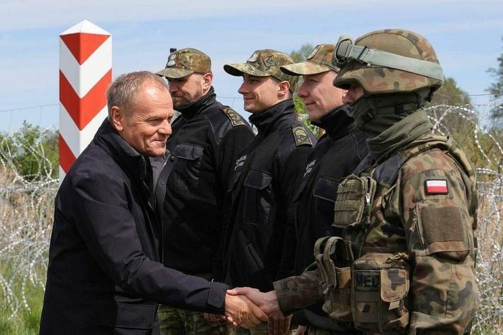 Ba Lan củng cố biên giới sau cảnh báo nguy cơ Nga tấn công quân sự - 1