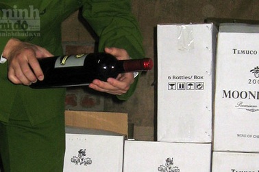 "Hô biến" hàng nghìn chai vang Đà Lạt thành vang...Pháp, Chi-Lê 