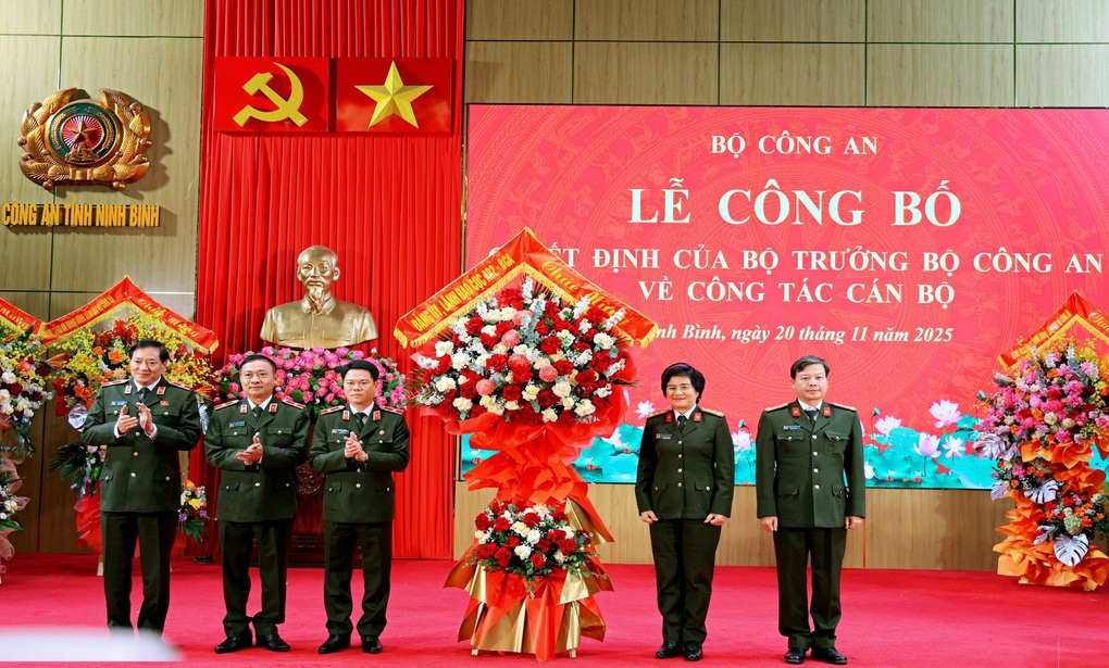 Thiếu tướng Nguyễn Hữu Mạnh: Kỷ niệm không thể quên với Công an Ninh Bình - 3 Thiếu tướng Nguyễn Hữu Mạnh: Kỷ niệm không thể quên với Công an Ninh Bình - 3