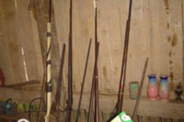 Kỳ 1: Mua súng dễ như mua rau 