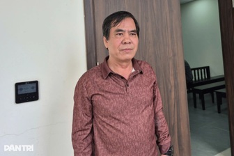 Hoãn phiên xử Đại học Kinh tế quốc dân bị kiện đòi bồi thường 46 tỷ đồng