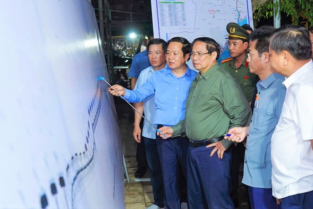 Ninh Bình đề xuất 2.300 tỷ đồng nâng cấp 34km đê biển chống bão - 2 Ninh Bình đề xuất 2.300 tỷ đồng nâng cấp 34km đê biển chống bão - 2