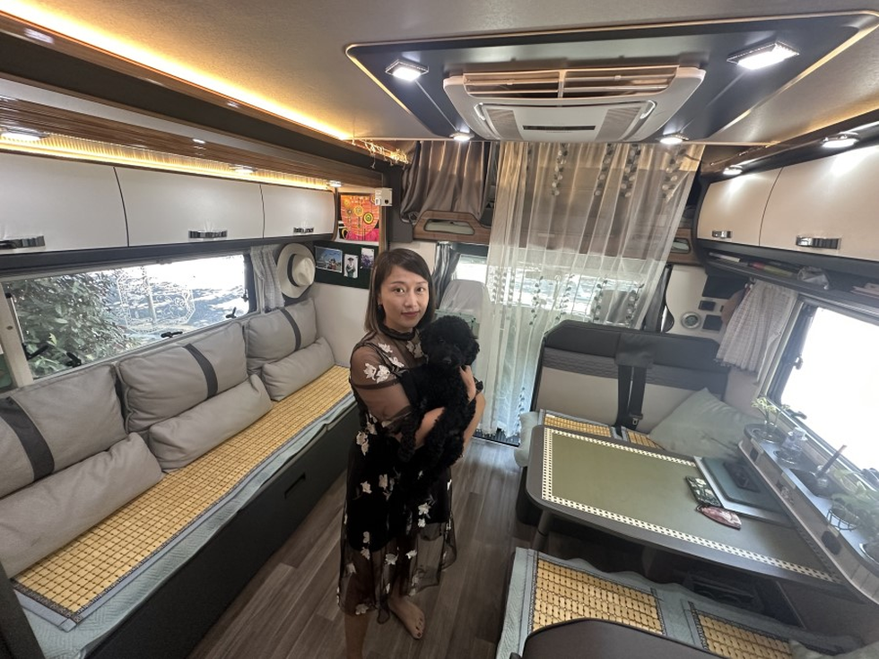 Vì sao nhiều người đồng loạt bỏ nhà đất để sống trong ô tô? - 1 Vì sao nhiều người đồng loạt bỏ nhà đất để sống trong ô tô? - 1