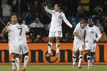 Donovan ghi bàn phút cuối, Mỹ vượt ải thành công