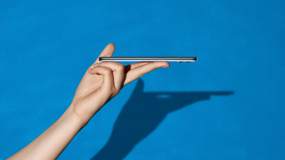 Tết này tậu A93 nhận được ưu đãi đến 1 triệu đồng - 2