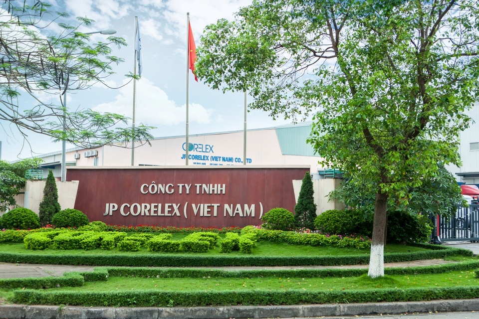 Công ty sản xuất giấy chung tay chống dịch Covid-19 - 2 Công ty sản xuất giấy chung tay chống dịch Covid-19 - 2
