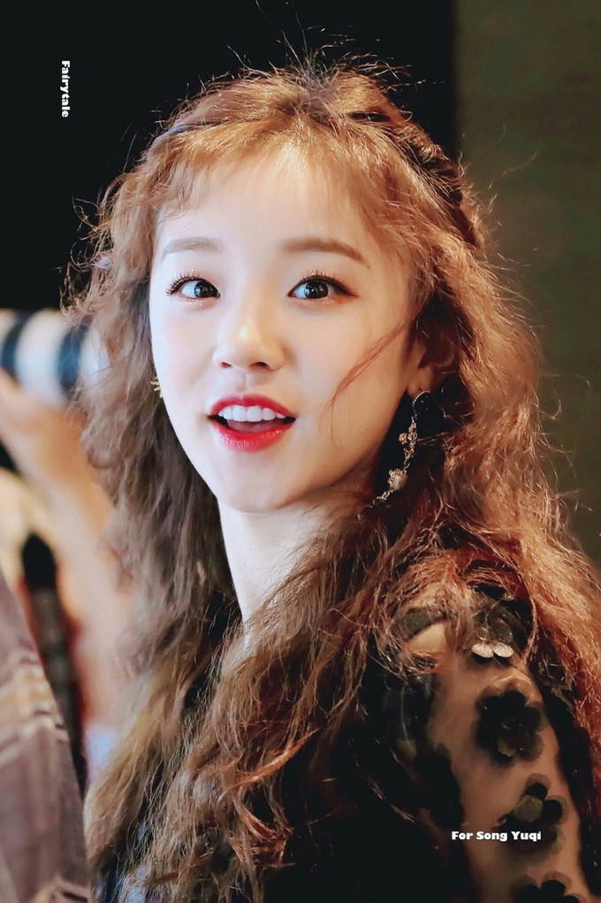 Idol có giọng hát đẹp nhất trong mắt netizen: Jimin, Rosé bị chê vẫn lọt top, EXO chỉ có 1 đại diện nhưng bất ngờ nhất là Jennie - Ảnh 59. Idol có giọng hát đẹp nhất trong mắt netizen: Jimin, Rosé bị chê vẫn lọt top, EXO chỉ có 1 đại diện nhưng bất ngờ nhất là Jennie - Ảnh 59.
