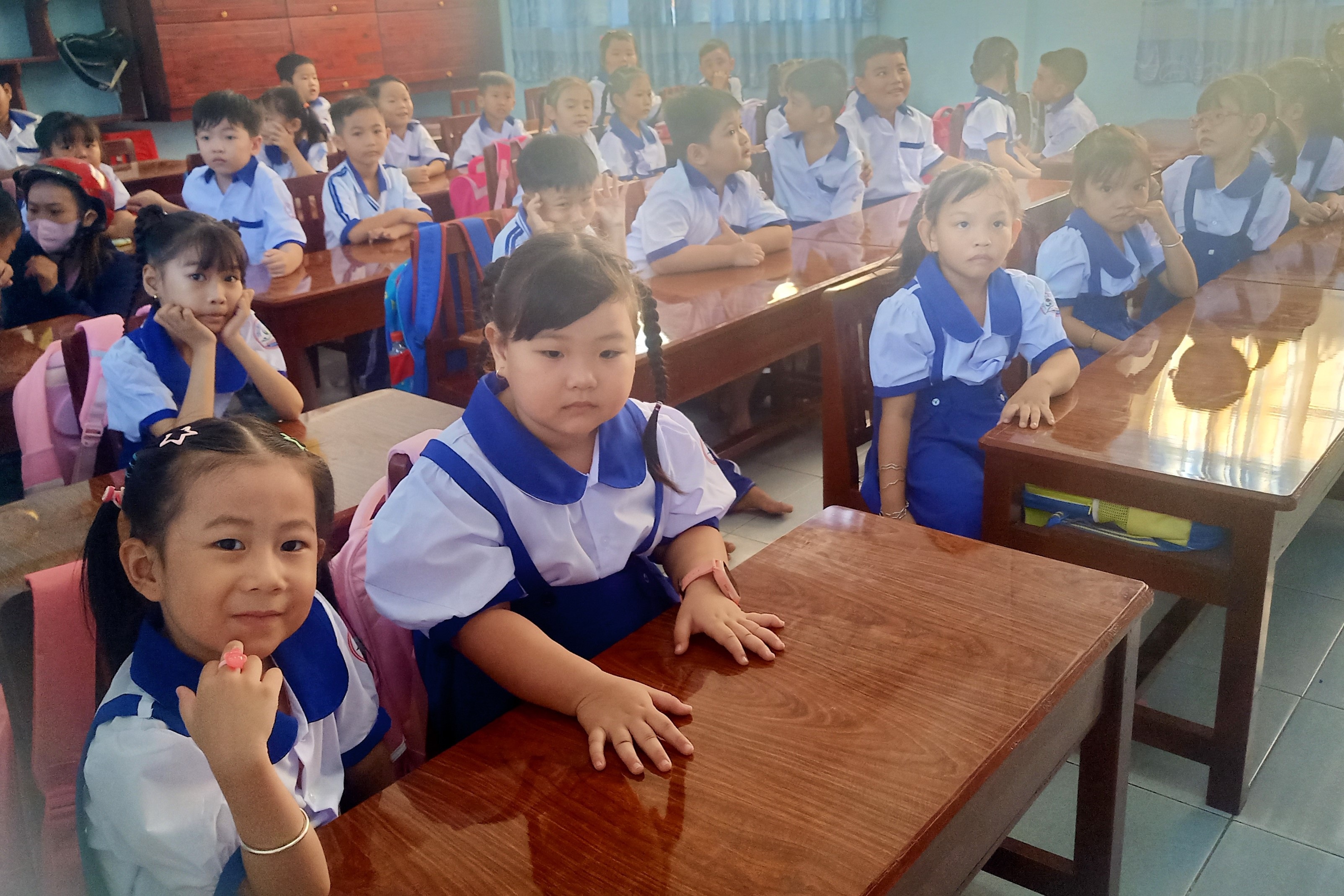 Skoleavgiften for skoleåret 2024-2025 er opptil 80 000 VND/måned - 1 Học phí năm học 2024-2025 cao nhất 80.000 đồng/tháng - 1