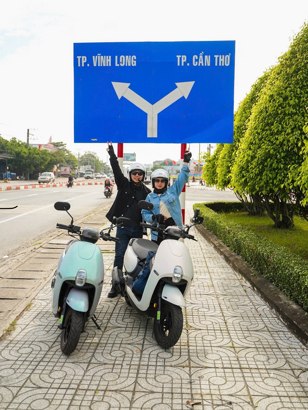 Mẹ U60 tự chạy xe máy đi phượt cùng con trai - 3 Mẹ U60 tự chạy xe máy đi phượt cùng con trai - 3