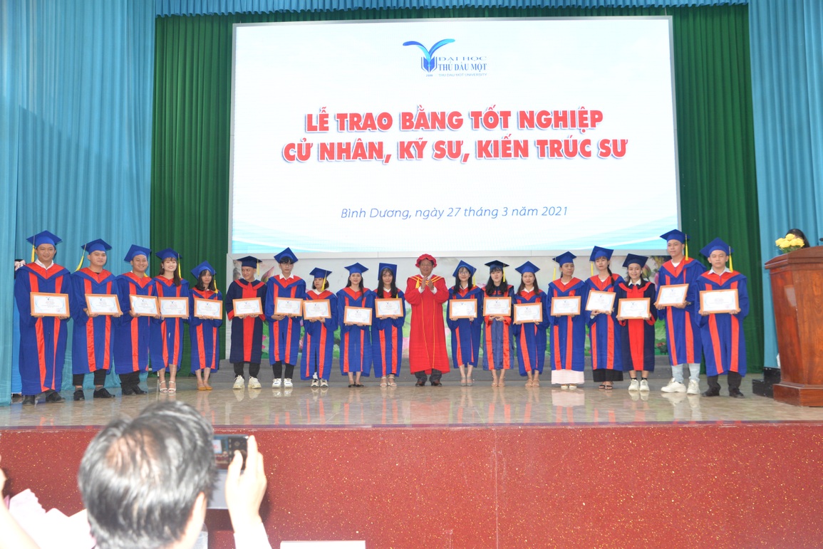 Trường Đại học Thủ Dầu Một công bố đề án tuyển sinh đại học chính quy năm 2022 - 1 Trường Đại học Thủ Dầu Một công bố đề án tuyển sinh đại học chính quy năm 2022 - 1