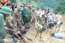 Sạt lở núi, 6 phu vàng thiệt mạng