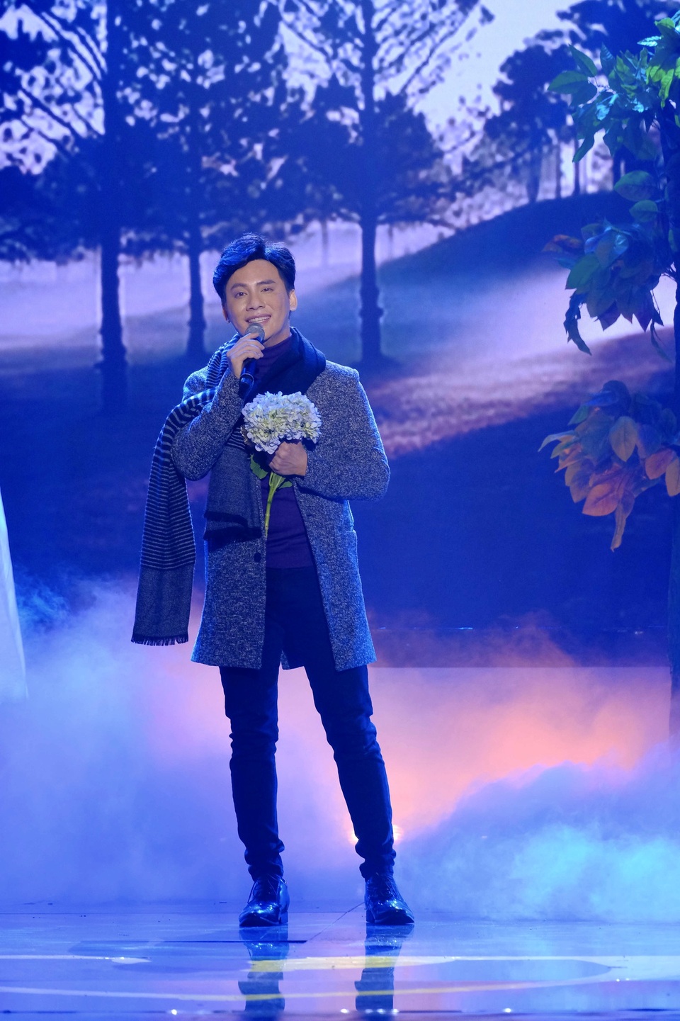 Ngọc Châu: Dừng chân ở Tình Bolero 2020 không phải là chấm hết... - 1 Ngọc Châu: Dừng chân ở Tình Bolero 2020 không phải là chấm hết... - 1