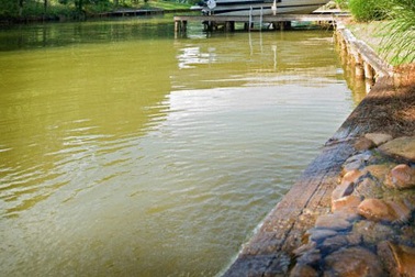 Ám ảnh bên kia sông