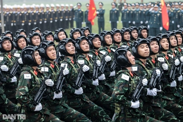 Đơn vị sáp nhập, sĩ quan phục viên được hỗ trợ hơn 200 triệu đồng