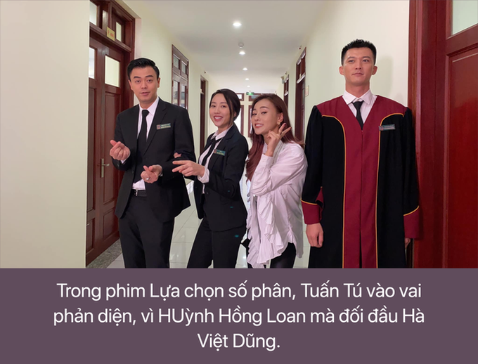 MC Tuấn Tú: Đang livestream, khán giả chửi bới nhiều quá tôi không chịu được phải tắt đi - Ảnh 4. MC Tuấn Tú: Đang livestream, khán giả chửi bới nhiều quá tôi không chịu được phải tắt đi - Ảnh 4.