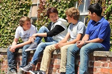 Du học Anh: Thi học bổng, dự giờ A level, gặp gỡ các trường