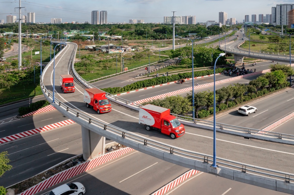 JT Express đồng hành cùng Huế gỡ khó cho thị trường logistics - 1 JT Express đồng hành cùng Huế gỡ khó cho thị trường logistics - 1
