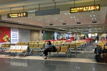 Nhân viên vệ sinh sân bay “cầm nhầm” máy tính của khách