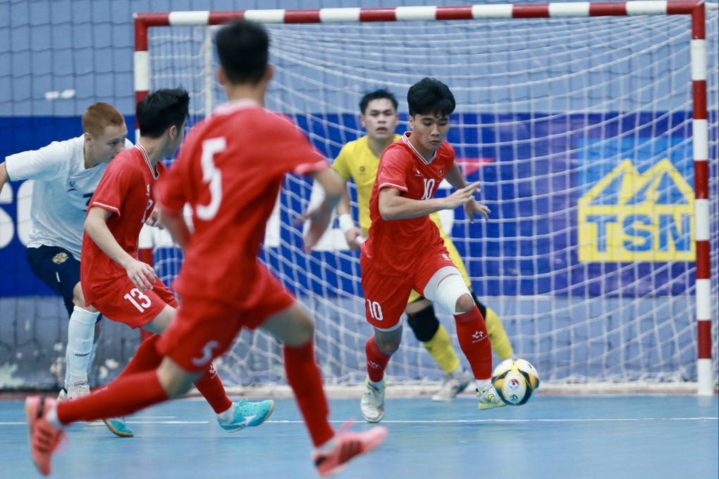 VFF protes atas penyalahgunaan bendera nasional Vietnam oleh Federasi Sepak Bola Thailand - 1 VFF phản đối Liên đoàn bóng đá Thái Lan dùng sai Quốc kỳ Việt Nam - 1