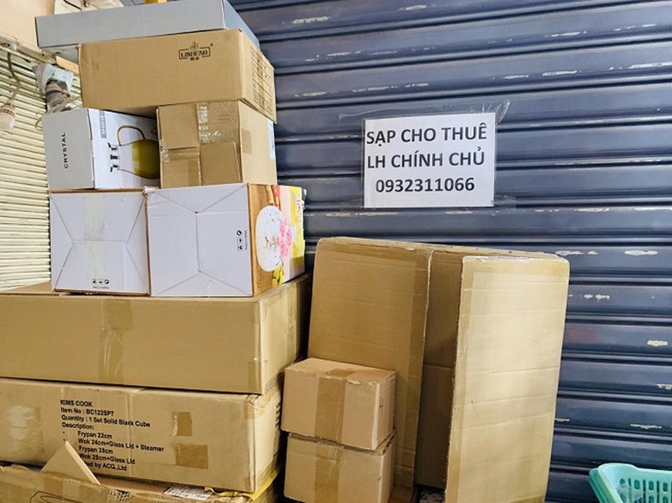 Chợ Bến Thành vẫn đìu hiu mong khách du lịch - 6 Chợ Bến Thành vẫn đìu hiu mong khách du lịch - 6