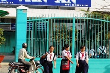 Nhóm nữ sinh đánh bạn, quay clip bị chuyển lớp, hạ hạnh kiểm