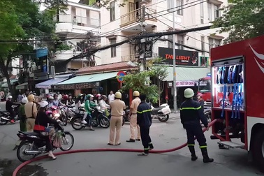 Hiện trường vụ cháy chung cư