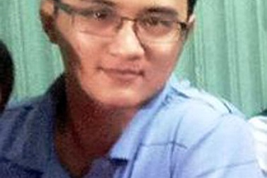 Lập nhóm kín kinh doanh web sex