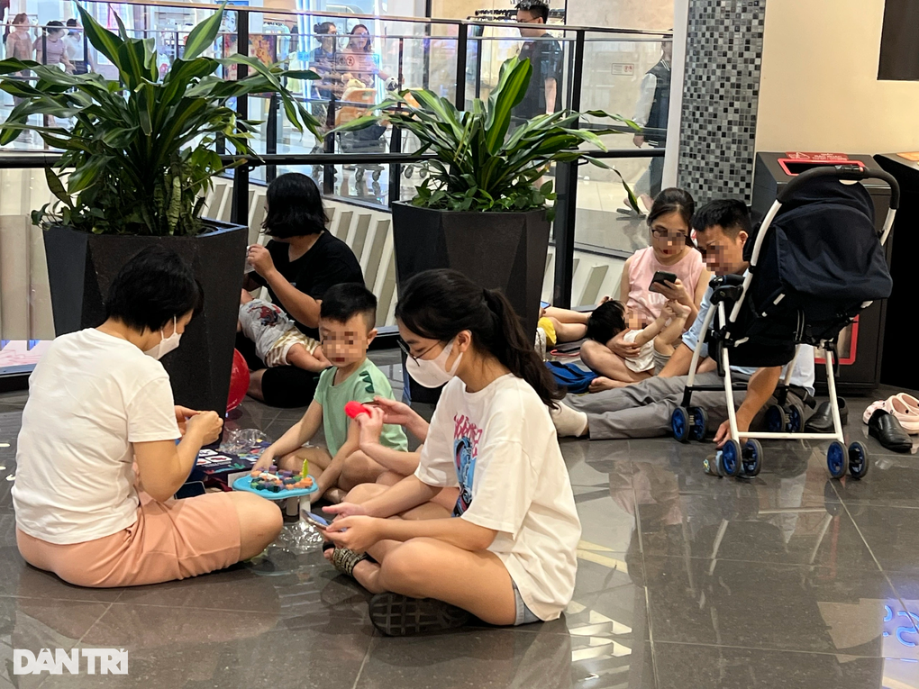 Tiết kiệm điện ngày hè: Trốn nóng 0 đồng, sử dụng máy chạy bằng cơm - 1 Tiết kiệm điện ngày hè: Trốn nóng 0 đồng, sử dụng máy chạy bằng cơm - 1