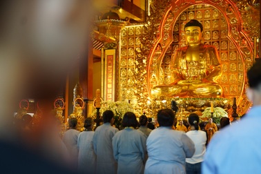 Hàng ngàn chùa thỉnh chuông sáng 1/7, cầu quốc thái dân an