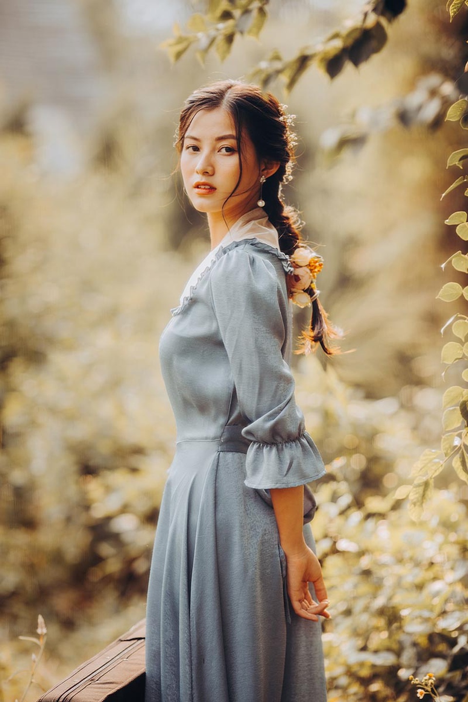 Thiếu nữ Bắc Giang “khoe” nét đẹp trong veo bên hoa dã quỳ - 8 Thiếu nữ Bắc Giang “khoe” nét đẹp trong veo bên hoa dã quỳ - 8