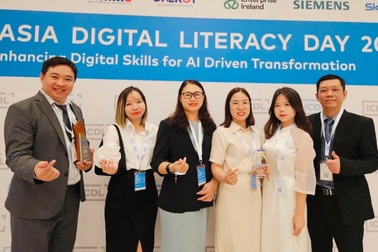 EMG Education nhận giải ICDL Premier Partner