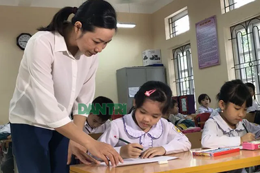 Bộ GD&ĐT công bố dự thảo thay đổi quyền lựa chọn sách giáo khoa mới