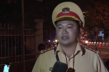 CSGT tuyên truyền về xử phạt tài xế vi phạm nồng độ cồn