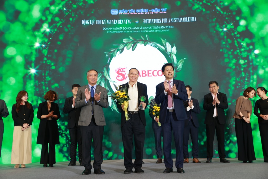 Doanh nghiệp trong chuyển đổi xanh: Từ mô hình sản xuất bền vững đến lợi thế cạnh tranh - 3