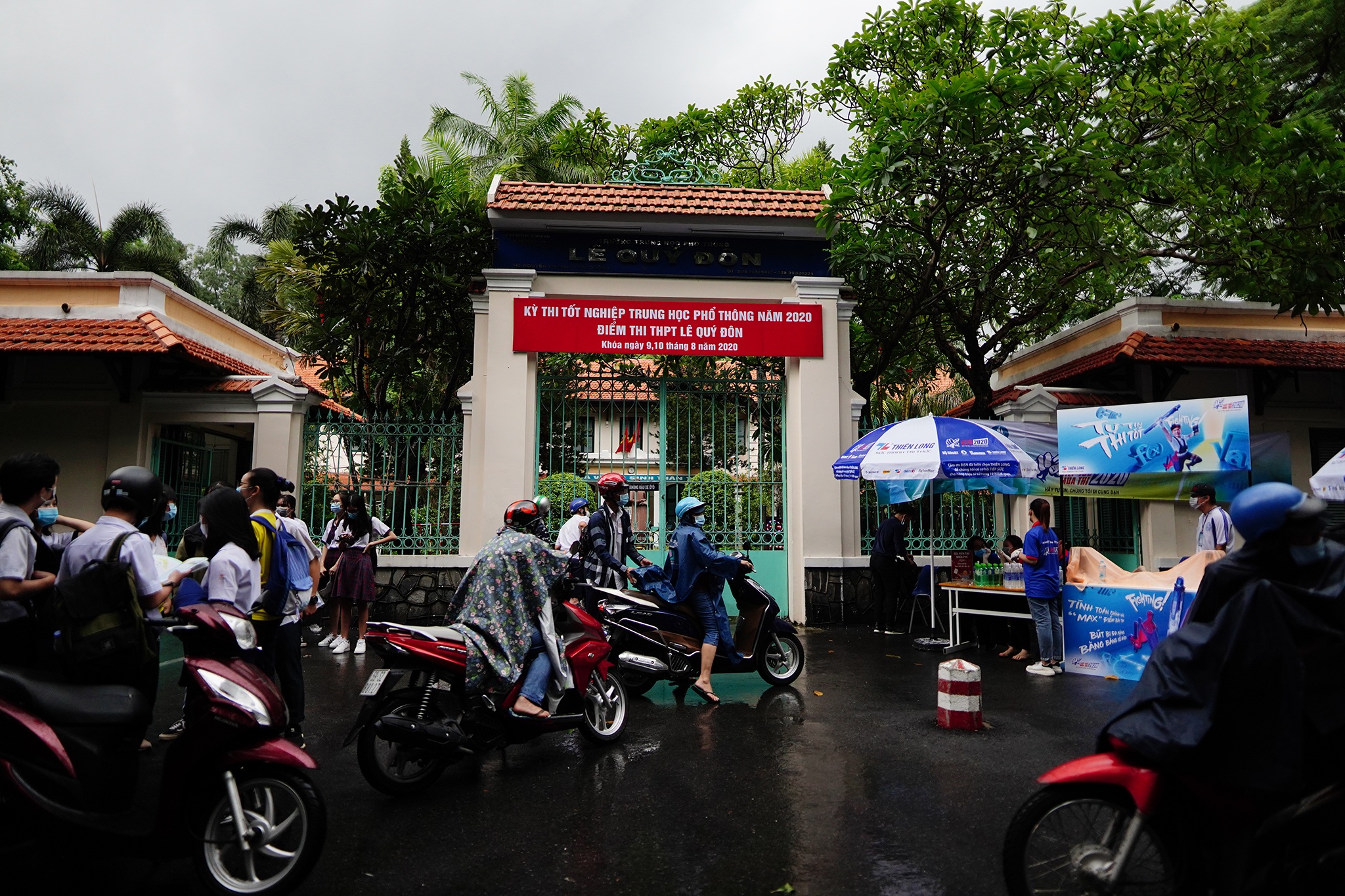Thí sinh TPHCM tự tin bước vào kỳ thi tốt nghiệp THPT 2020 - 1 Thí sinh TPHCM tự tin bước vào kỳ thi tốt nghiệp THPT 2020 - 1
