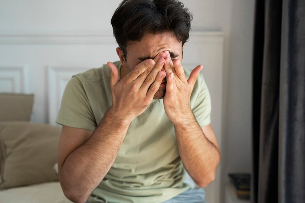 Đến thăm mẹ vợ cũ sắp qua đời, tôi khóc ngất khi nghe bí mật năm xưa - 1 Đến thăm mẹ vợ cũ sắp qua đời, tôi khóc ngất khi nghe bí mật năm xưa - 1