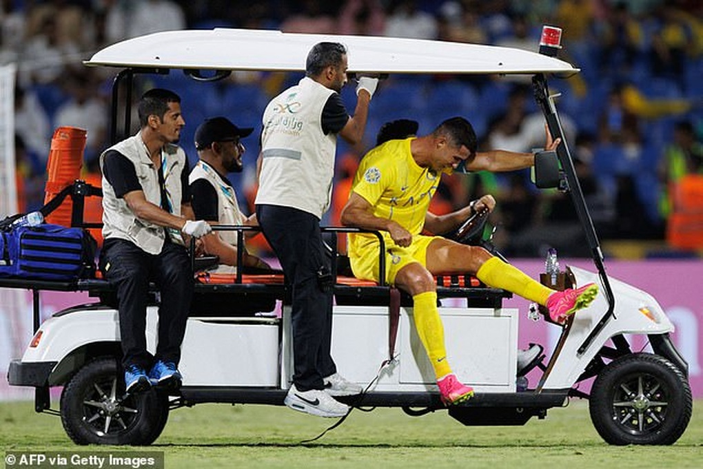 C.Ronaldo hóa siêu nhân, Al Nassr vượt khó giành chức vô địch - 3 C.Ronaldo hóa siêu nhân, Al Nassr vượt khó giành chức vô địch - 3