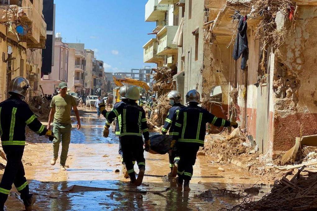 Thảm họa lũ quét Libya: 11.300 người chết, thi thể la liệt khắp nơi - 1 Thảm họa lũ quét Libya: 11.300 người chết, thi thể la liệt khắp nơi - 1