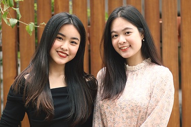 Đôi bạn thân "nhà người ta": Cùng học cấp 3, cùng là... Hoa khôi Đại học