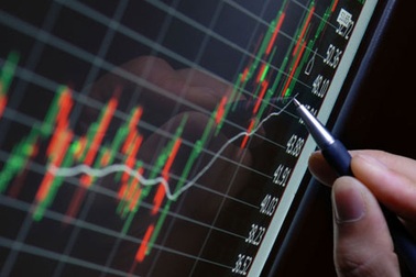 Cổ phiếu dồn dập tăng trần, VN-Index vọt tăng gần 9 điểm 