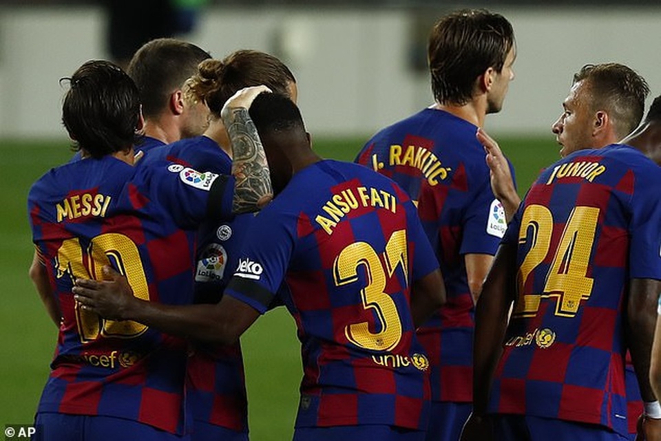 Messi ghi bàn, Barcelona tiếp tục tạo cách biệt 5 điểm với Real Madrid - 12 Messi ghi bàn, Barcelona tiếp tục tạo cách biệt 5 điểm với Real Madrid - 12