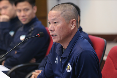 HLV Chu Đình Nghiêm: "HA Gia Lai sẽ khác khi có Kiatisuk"