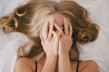 Xin lỗi, em không phải là "của để dành"