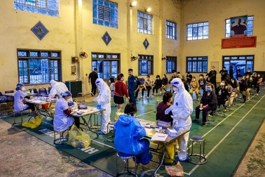 Hà Nội: Xã Ninh Hiệp tạm dừng hàng ăn uống, thể dục ngoài trời