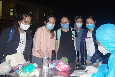 Cách ly đặc biệt 2 trường hợp để theo dõi tình hình dịch bệnh Covid-19