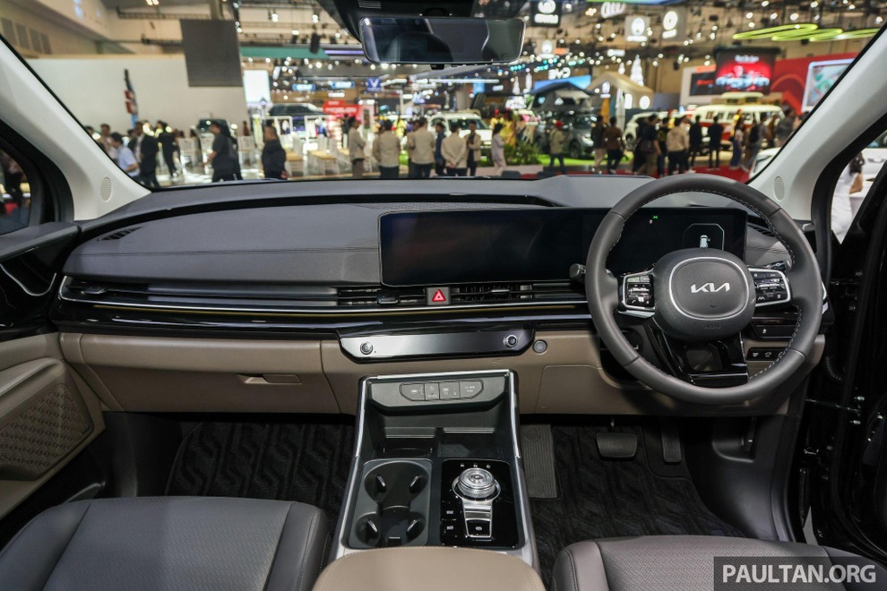 Kia Carnival Hybrid tiếp tục ra mắt tại Đông Nam Á, gây choáng với giá cao - 8 Kia Carnival Hybrid tiếp tục ra mắt tại Đông Nam Á, gây choáng với giá cao - 8