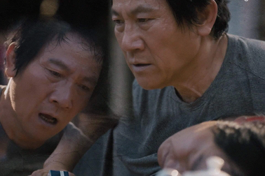 NSƯT Hoàng Hải nói gì về cảnh bán máu trả nợ gây "sốt" trên phim giờ vàng